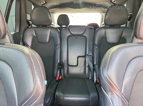 YV4A22PM9G1035897 2016 VOLVO XC90 Black Widok tylnych siedzeń