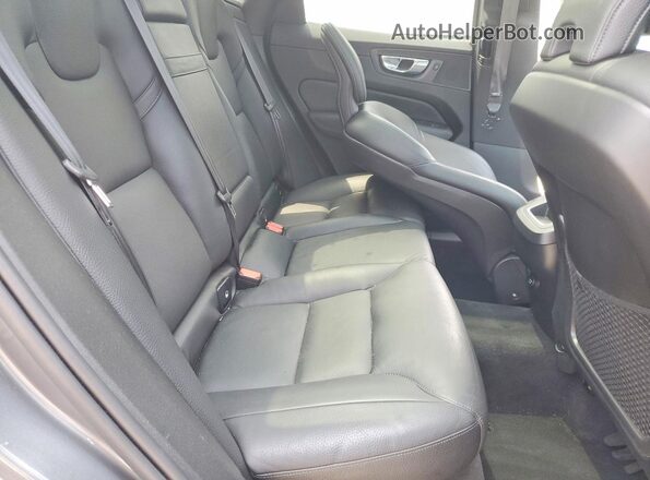 YV4A22RK9K1360277 2019 VOLVO XC60 Gray Vista interior trasera
