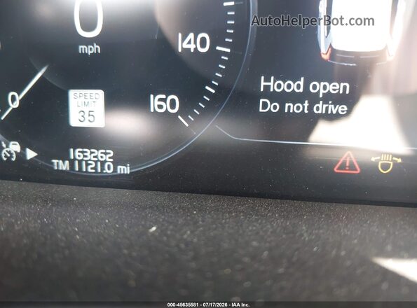 YV4A22RM4J1090732 2018 VOLVO XC60 Черный 