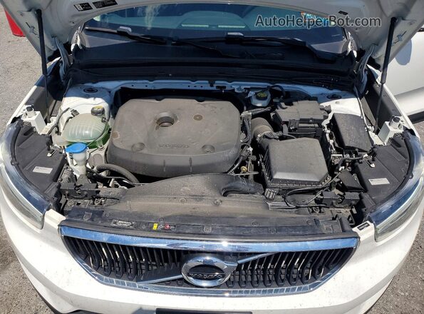 YV4AC2HK2L2226284 2020 VOLVO XC40 Белый Вид подкапотного пространства