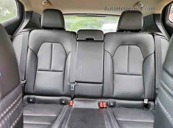 YV4AC2HK2L2338535 2020 VOLVO XC40 Black Вид задніх сидінь