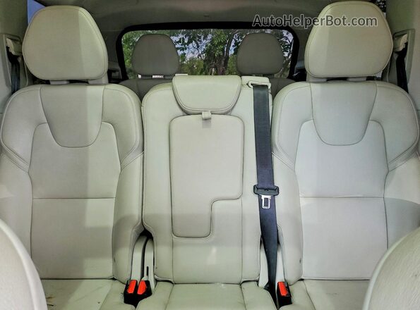 YV4BC0PK4G1089869 2016 VOLVO XC90 Blue Vista de los asientos traseros