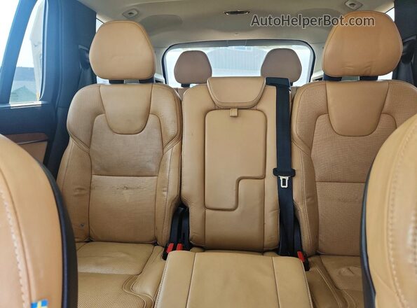 YV4BC0PL0G1089859 2016 VOLVO XC90 Silver Вид задніх сидінь