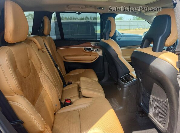 YV4BC0PL0G1089859 2016 VOLVO XC90 Silver Вид задньої частини салону