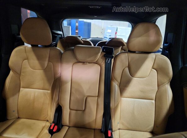 YV4BC0PL0H1120948 2017 VOLVO XC90 Black Вид задніх сидінь