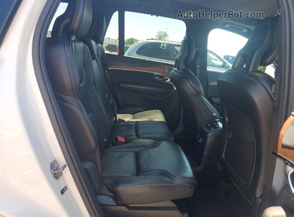 YV4BC0PL4H1178321 2017 VOLVO XC90 White Սալոնի հետևի տեսք