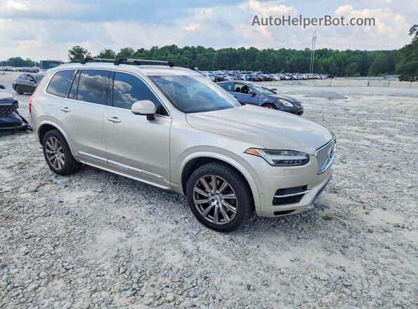 YV4BC0PL5H1121240 2017 VOLVO XC90 Gold Передня права чверть