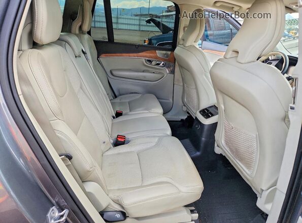 YV4BR0CL7K1436374 2019 VOLVO XC90 Gray უკანა სავარძლების ხედი