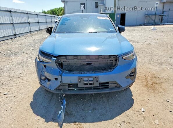 YV4ED3GB2N2004160 2022 VOLVO C40 Blue Widok z przodu
