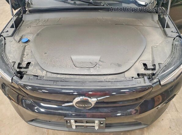 YV4ED3GM2P2060152 2023 VOLVO C40 Black Widok komory silnika