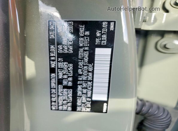 YV4ED3UL4P2100131 2023 VOLVO XC40 Green VIN կոդի պիտակի տեսք