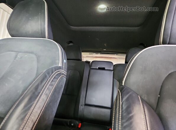 YV4ED3UR1M2558905 2021 VOLVO XC40 White უკანა სავარძლების ხედი