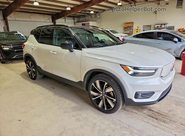 YV4ED3UR1M2558905 2021 VOLVO XC40 White წინა მარჯვენა