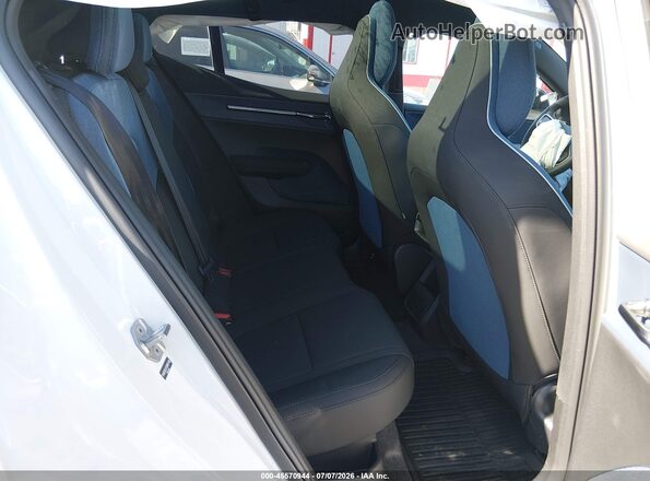 YV4EK3CL4T2601148 2026 VOLVO EX30 White Вид наклейки з VIN-кодом