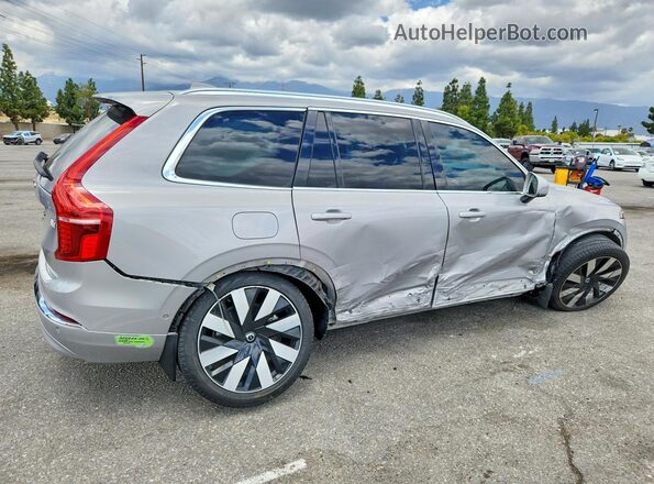 YV4H60CA3P1932216 2023 VOLVO XC90 Серебряный Задняя правая четверть