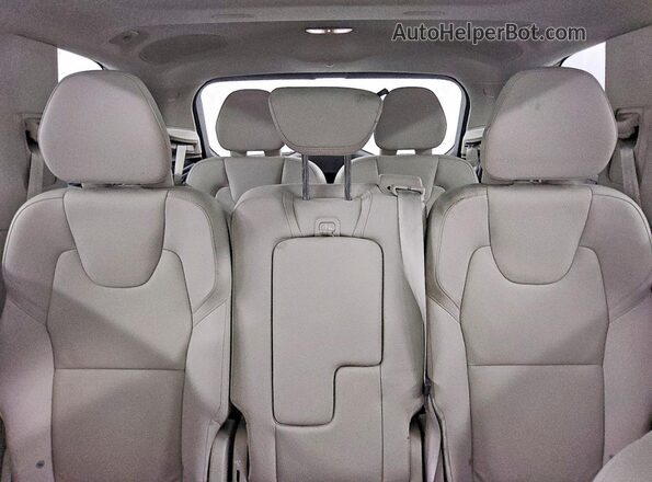YV4H60CE4R1203406 2024 VOLVO XC90 White Вид задніх сидінь