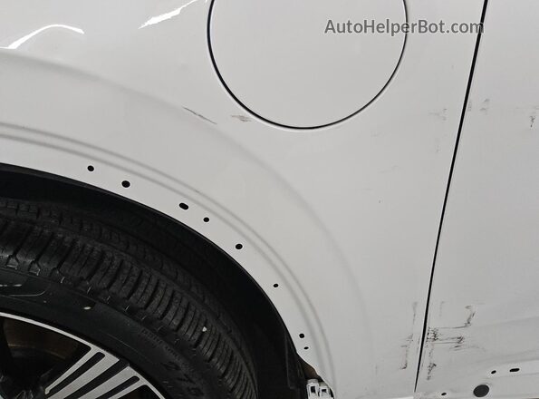 YV4H60CE4R1203406 2024 VOLVO XC90 White 