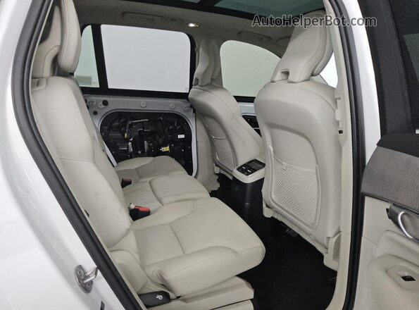 YV4H60CE4R1203406 2024 VOLVO XC90 White 