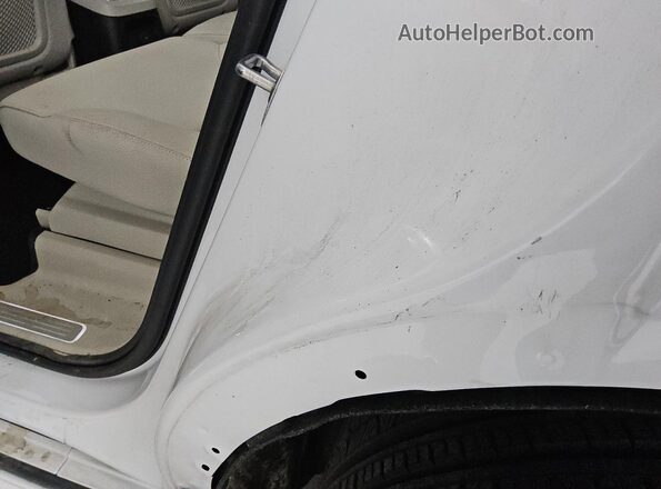 YV4H60CE4R1203406 2024 VOLVO XC90 White 