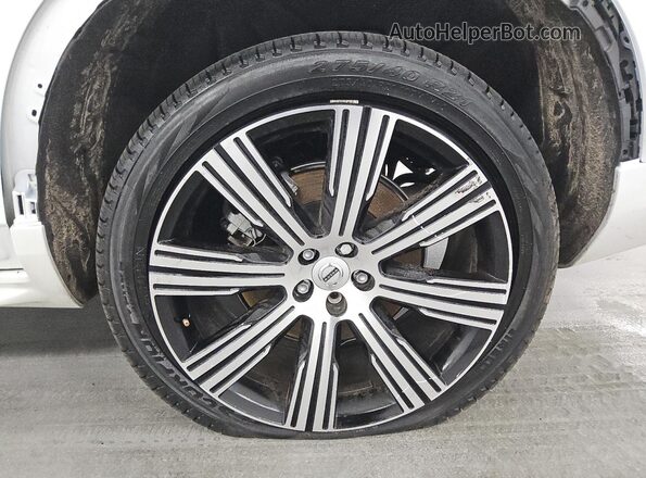 YV4H60CE4R1203406 2024 VOLVO XC90 White 