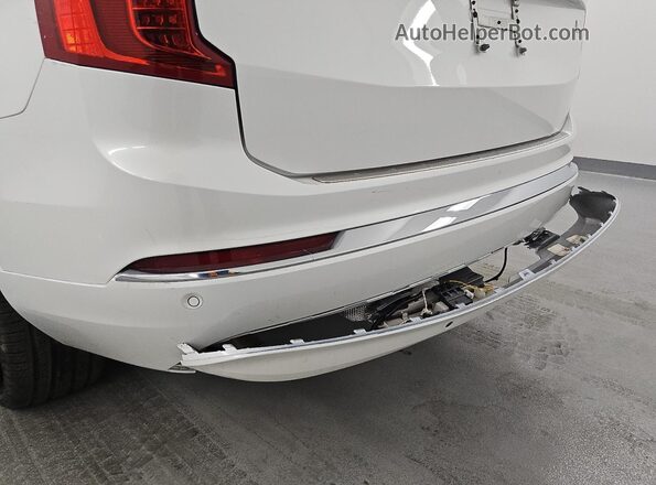 YV4H60CE4R1203406 2024 VOLVO XC90 White 