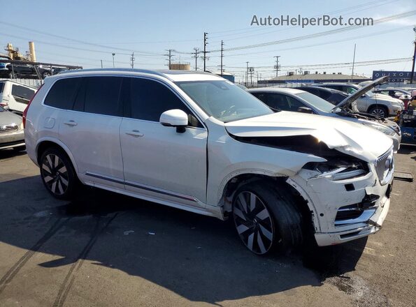 YV4H60CF1R1246500 2024 VOLVO XC90 White Przód prawy