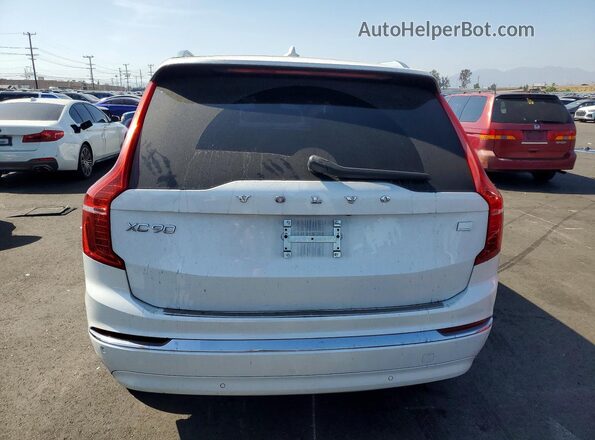 YV4H60CF1R1246500 2024 VOLVO XC90 White Widok z tyłu