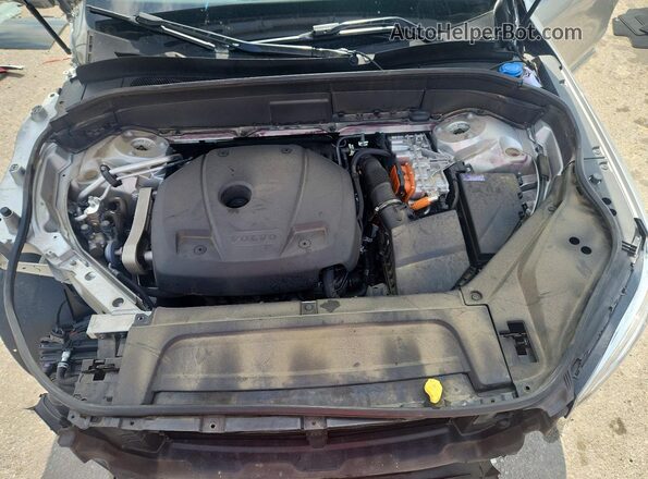 YV4H60CZ7N1852324 2022 VOLVO XC90 Silver Widok komory silnika