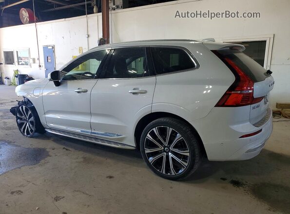 YV4H60DA4P1301375 2023 VOLVO XC60 White Tył lewy
