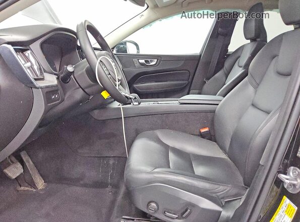 YV4H60DK9R1848895 2024 VOLVO XC60 Black Vista interior delantera