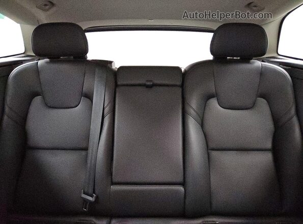 YV4H60DK9R1848895 2024 VOLVO XC60 Black Vista de los asientos traseros