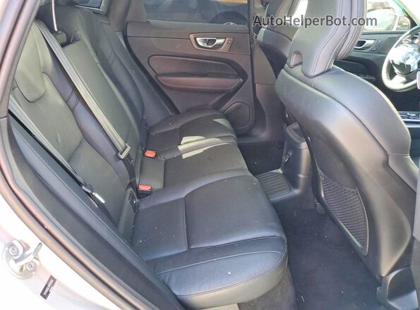 YV4H60DL9R1911406 2024 VOLVO XC60 Silver უკანა სალონის ხედი