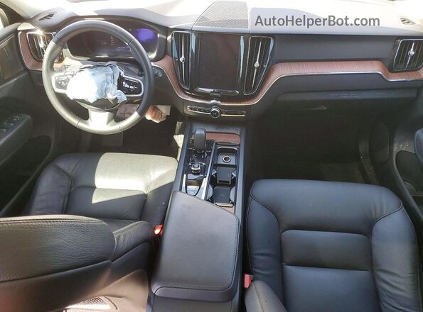 YV4H60DL9R1911406 2024 VOLVO XC60 Silver წინა პანელის ხედი
