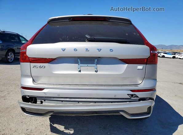 YV4H60DL9R1911406 2024 VOLVO XC60 Silver უკანა ხედი