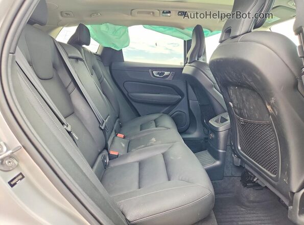 YV4H60DN2P1210592 2023 VOLVO XC60 Silver Rear interior view