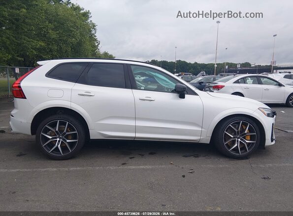 YV4H60DP1N1009376 2022 VOLVO XC60 RECHARGE PLUG-IN HYBRID White Rear interior view