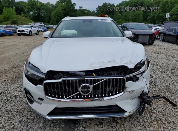 YV4H60DZ0N1040863 2022 VOLVO XC60 White Вид спереду