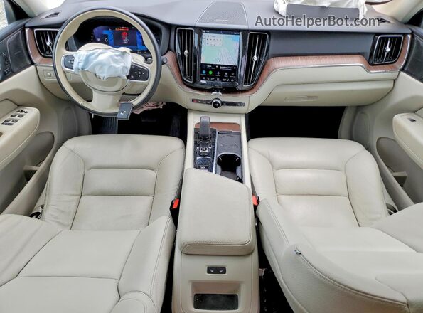 YV4H60DZ0N1040863 2022 VOLVO XC60 White Вид панелі приладів