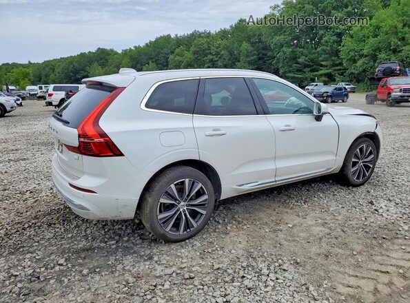 YV4H60DZ0N1040863 2022 VOLVO XC60 White Задня права чверть