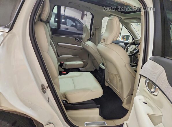 YV4H60LE0R1232885 2024 VOLVO XC90 White Rear interior view