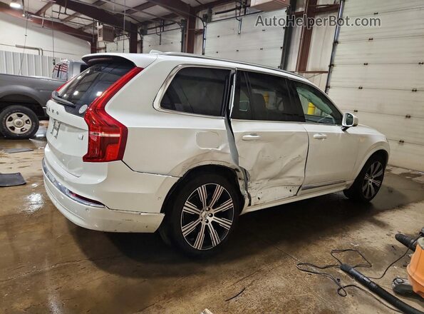 YV4H60LE0R1232885 2024 VOLVO XC90 White Rear right
