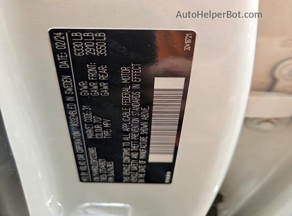 YV4H60LE0R1232885 2024 VOLVO XC90 White 360 interior view