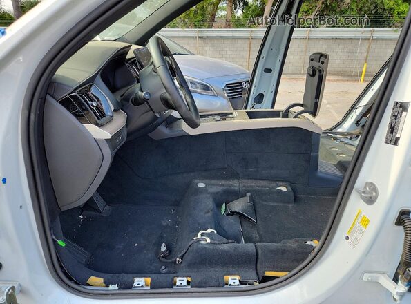 YV4H60PB8S1392115 2025 VOLVO XC90 White Սալոնի դիմացի տեսք