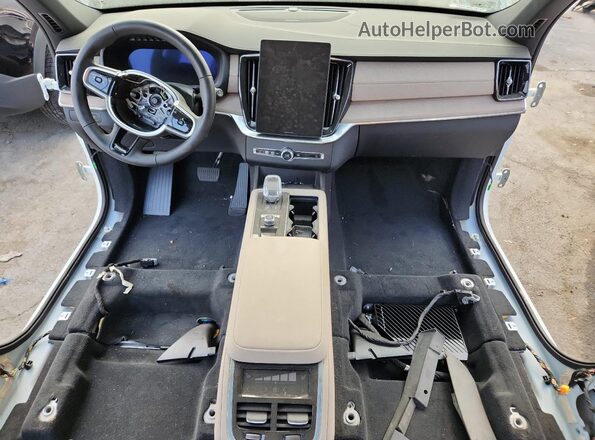 YV4H60PB8S1392115 2025 VOLVO XC90 White 