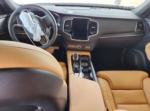YV4H60PF2S1332947 2025 VOLVO XC90 Gray Dashboard view