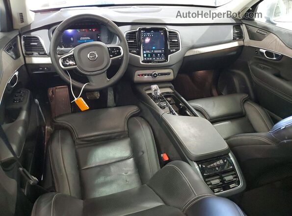 YV4H60PF6S1317190 2025 VOLVO XC90 Gray Vista del salpicadero