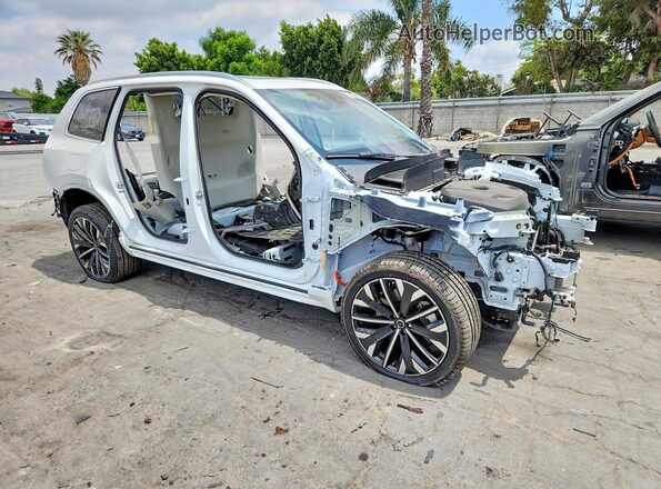 YV4H60PF8T1458991 2026 VOLVO XC90 White Przód prawy
