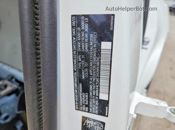 YV4H60PF8T1458991 2026 VOLVO XC90 White Widok naklejki z numerem VIN