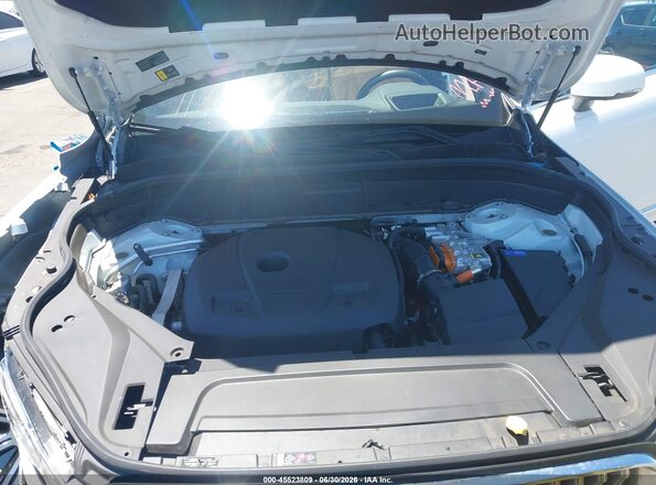 YV4H60PFXS1314471 2025 VOLVO XC90 PLUG-IN HYBRID White Rear view