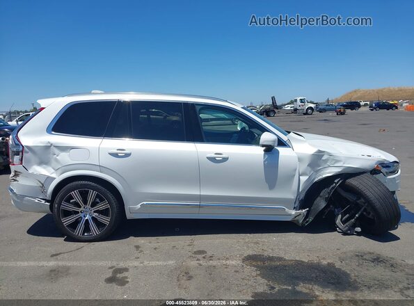 YV4H60PFXS1314471 2025 VOLVO XC90 PLUG-IN HYBRID White Rear interior view